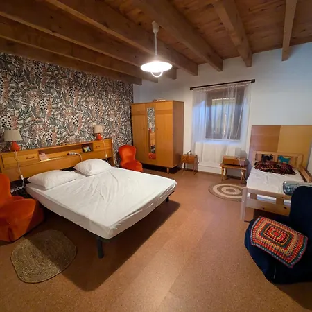 La Cadette Des 2 Frangines